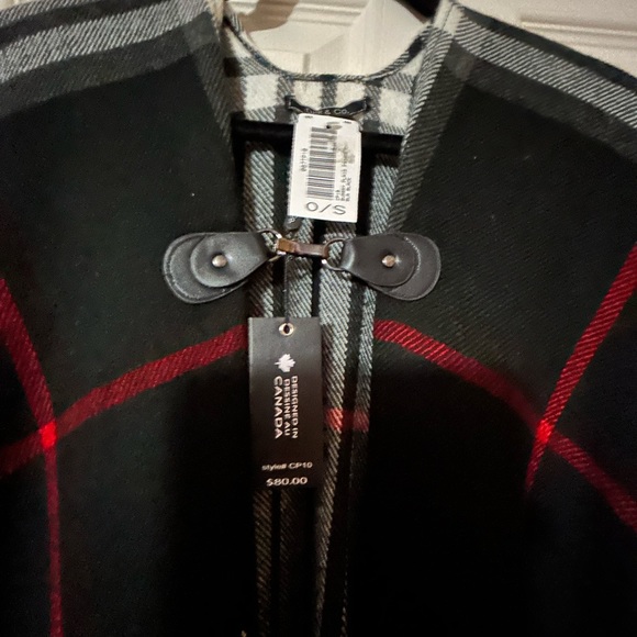 PLAD CAPE - Picture 2 of 6